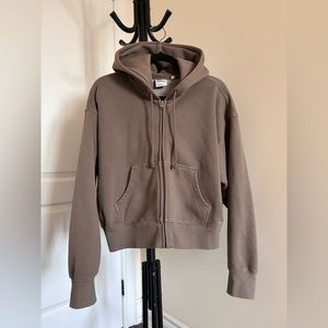 Aritzia Tna Cozy Fleece Boyfriend Boxy Zip Hoodie